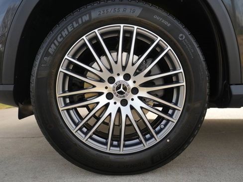 Used 2026 Mercedes-Benz GLC 300 4MATIC image 14