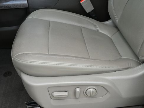 Used 2020 Chevrolet Silverado 2500 LTZ w/ LTZ Texas Edition AWD/4WD image 29