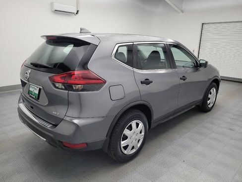 Used 2019 Nissan Rogue S AWD/4WD image 10