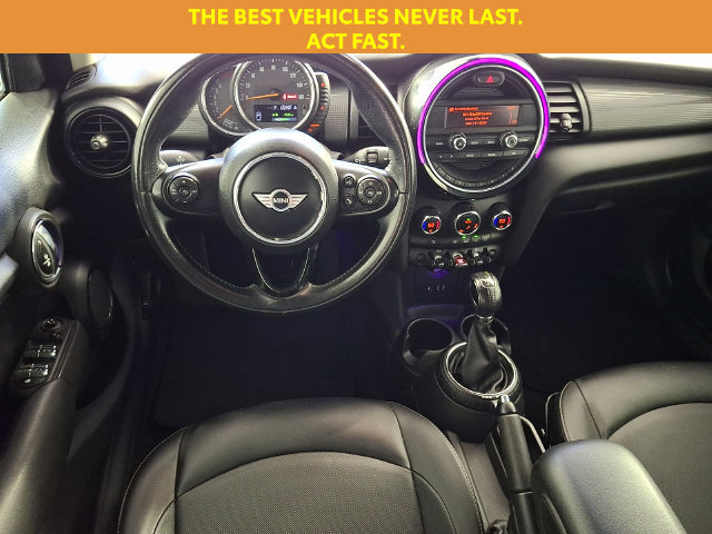 Used 2016 MINI Cooper 4-Door Hardtop FWD image 13