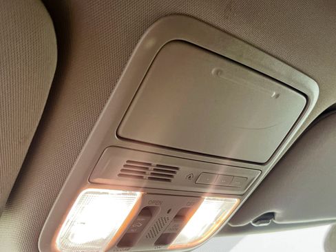 Used 2015 Honda Odyssey EX-L image 20