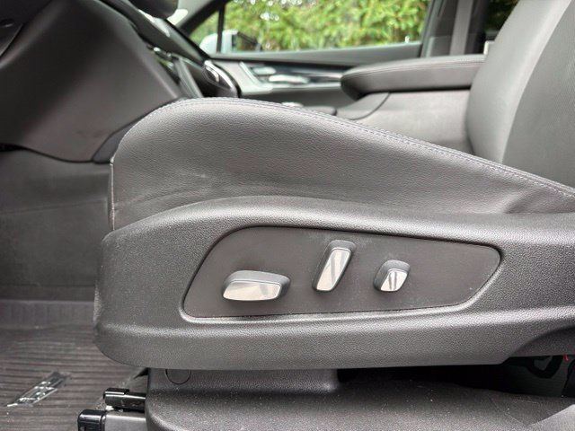 Certified 2024 Cadillac XT5 Premium Luxury w/ LPO, Floor Liner Package AWD/4WD image 29