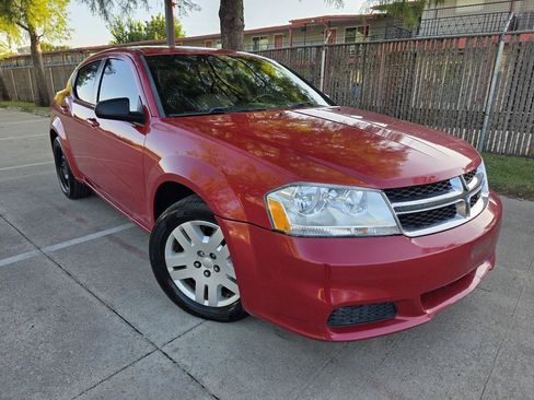 Used 2014 Dodge Avenger SE FWD image 27