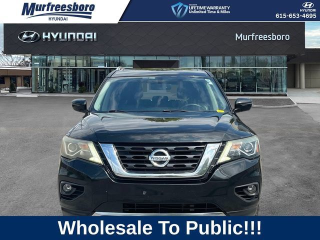 Used 2017 Nissan Pathfinder SL w/ SL Premium Package AWD/4WD image 2