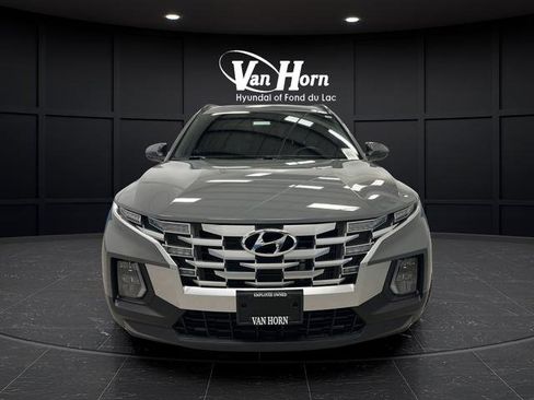 Used 2022 Hyundai Santa Cruz SEL Premium AWD/4WD image 2