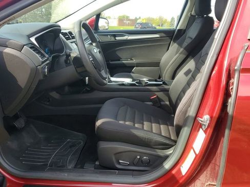 Used 2015 Ford Fusion SE FWD image 7
