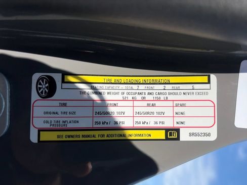Used 2025 Chrysler Pacifica Limited FWD image 30