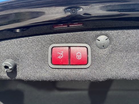 Used 2021 Mercedes-Benz C 300 Sedan w/ Premium Package image 16