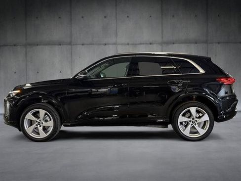 Certified 2025 Audi Q5 Premium w/ Premium Plus AWD/4WD image 2