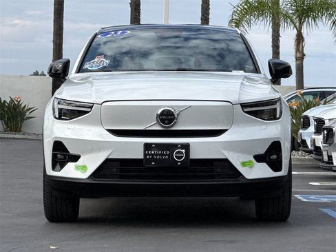 Certified 2023 Volvo C40 P8 Recharge Ultimate image 8