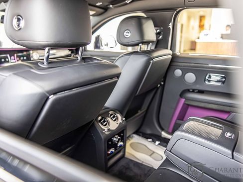 Used 2024 Rolls-Royce Ghost Black Badge image 45