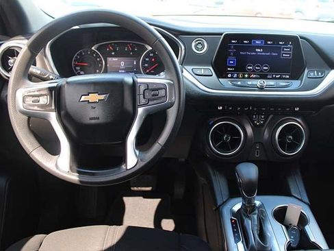 Used 2021 Chevrolet Blazer LT FWD image 10