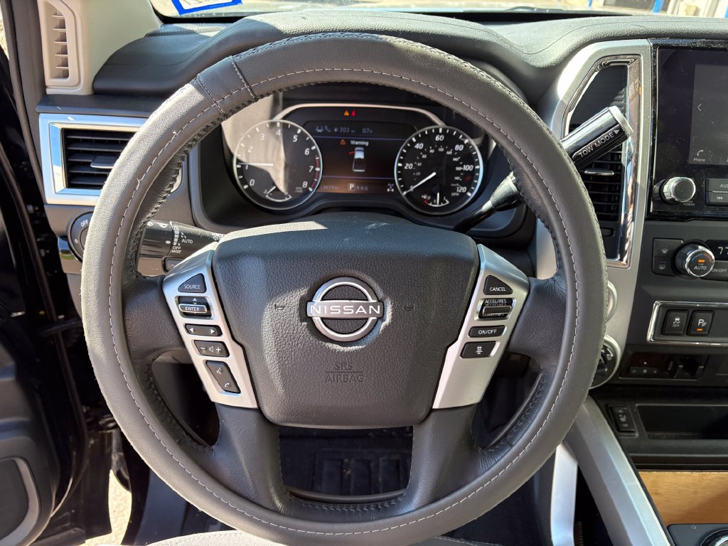 Used 2024 Nissan Titan SV w/ SV Convenience Package AWD/4WD image 19