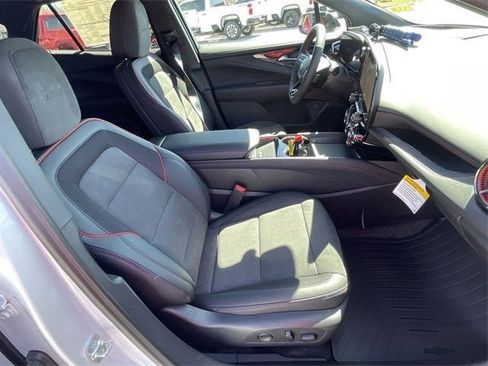 New 2025 Chevrolet Blazer EV RS image 29