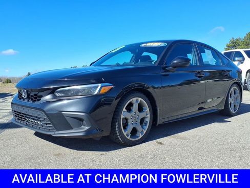 Used 2023 Honda Civic Sport Touring image 3