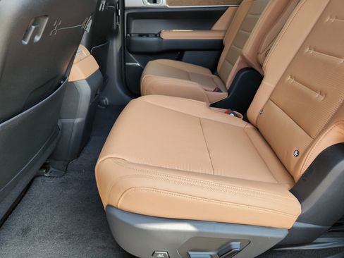 New 2026 Hyundai Santa Fe Calligraphy image 10