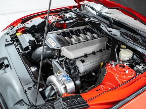 Used 2015 Ford Mustang GT Premium w/ Equipment Group 401A RWD image 30