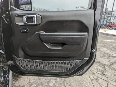 Used 2022 Jeep Gladiator Sport image 27