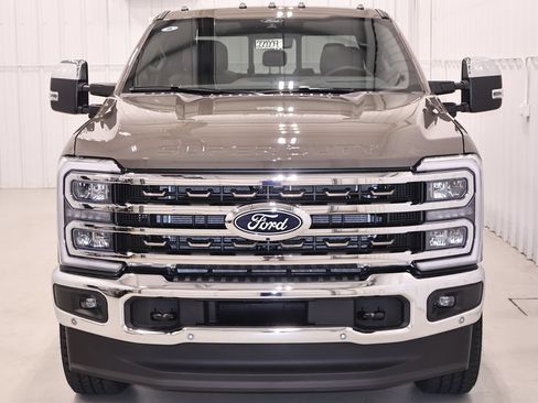 New 2027 Ford F350 King Ranch w/ Chrome Package AWD/4WD image 4