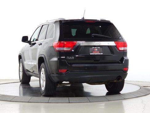 Used 2011 Jeep Grand Cherokee Laredo AWD/4WD image 4