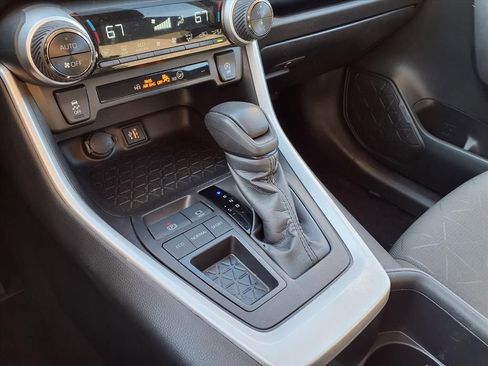 Certified 2024 Toyota RAV4 XLE image 25