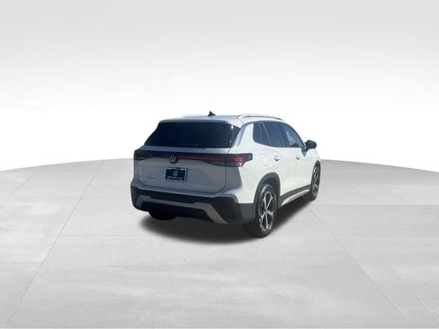 New 2026 Volkswagen Tiguan SE image 5