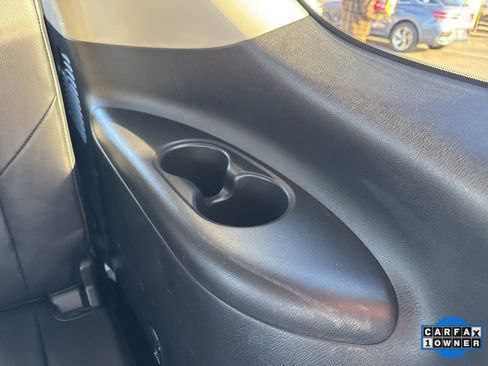 Used 2024 Nissan Armada SL image 41