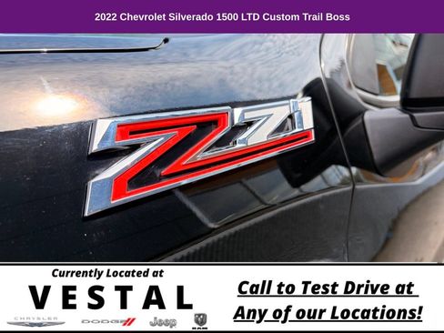 Used 2022 Chevrolet Silverado 1500 Custom Trail Boss w/ LPO, Dark Essentials Package AWD/4WD image 15