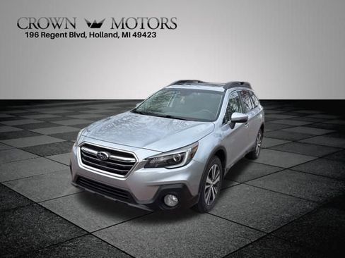 Used 2019 Subaru Outback 2.5i Limited image 3