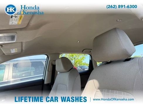 Certified 2025 Honda HR-V LX image 6