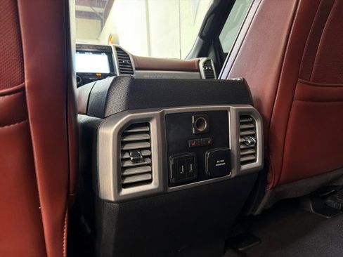 Used 2019 Ford F250 Platinum w/ Platinum Ultimate Package image 26