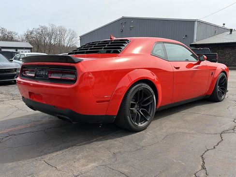 Used 2023 Dodge Challenger SRT Hellcat image 3