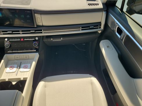 New 2026 Hyundai Santa Fe SE FWD image 14
