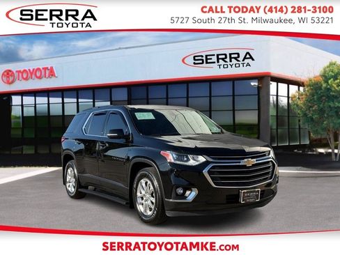 Used 2019 Chevrolet Traverse LT image 1