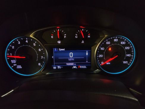 Used 2023 Chevrolet Equinox LS w/ LS Convenience Package FWD image 23