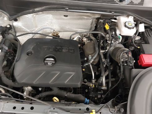 Used 2022 Buick Encore GX Select w/ Sport Touring Package image 30