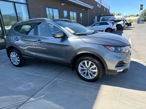 Used 2022 Nissan Rogue Sport SV w/ Technology Package AWD/4WD image 1