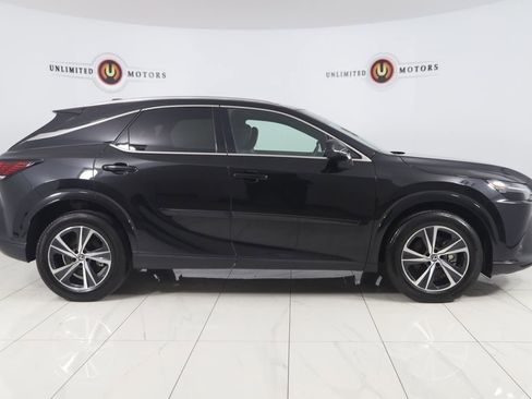 Used 2023 Lexus RX 350 Premium image 2
