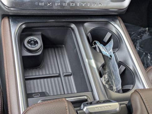 New 2026 Ford Expedition King Ranch AWD/4WD image 23