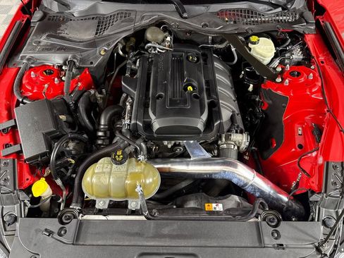 Used 2017 Ford Mustang Premium image 10