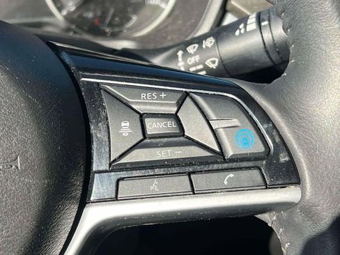 Used 2023 Nissan Altima 2.5 SV w/ SV Premium Package image 22