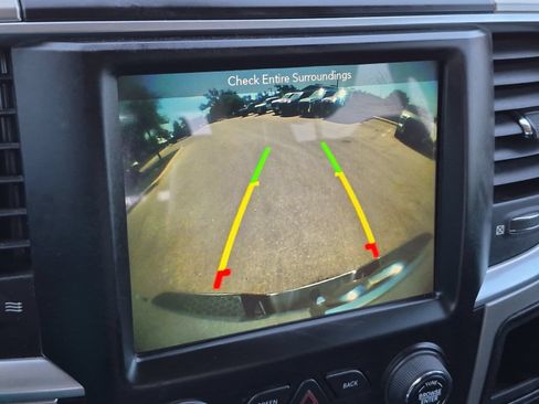 Used 2018 RAM 1500 Lone Star AWD/4WD image 16