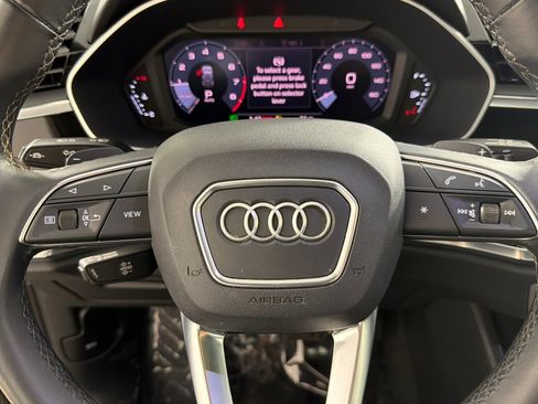 Used 2021 Audi Q3 2.0T Premium w/ Convenience Package AWD/4WD image 22