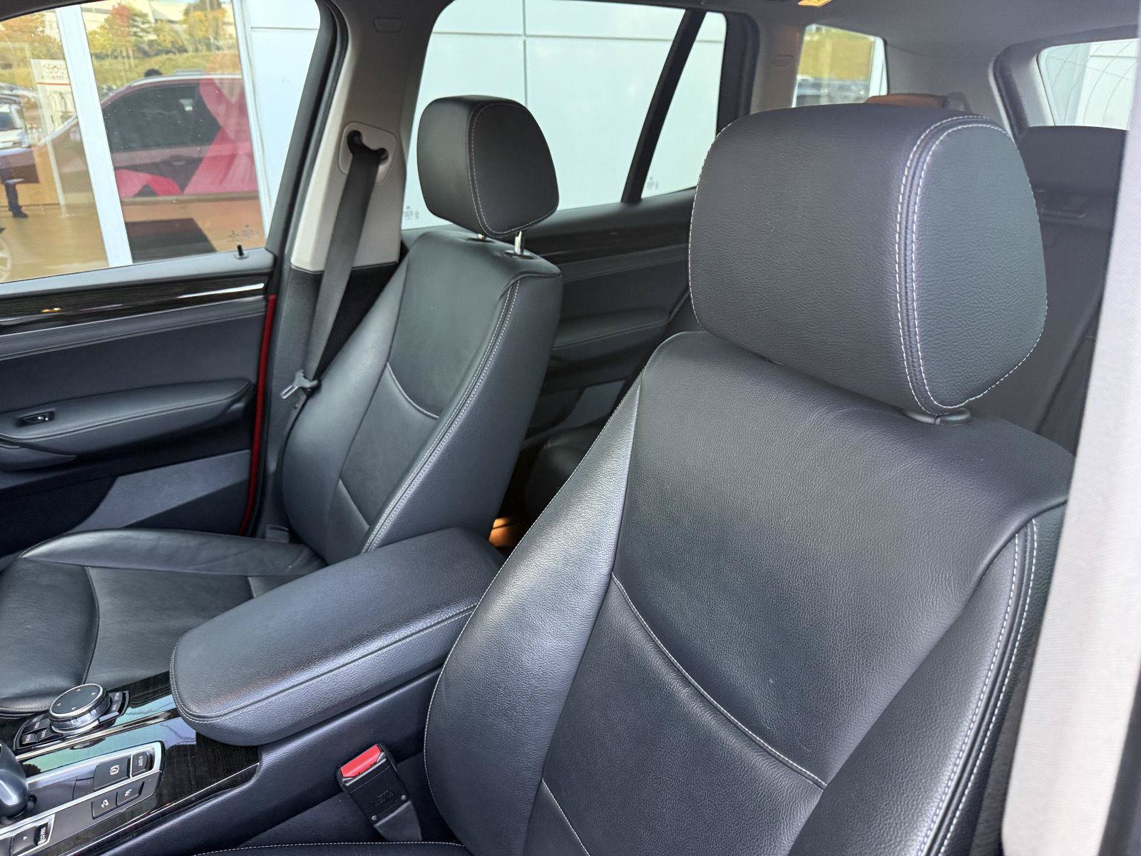 Used 2016 BMW X3 xDrive28d AWD/4WD image 12