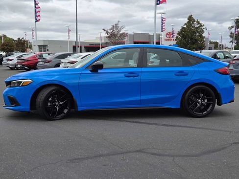 Used 2023 Honda Civic Sport image 7