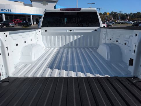 New 2026 Chevrolet Silverado 1500 LT w/ Safety Package image 29