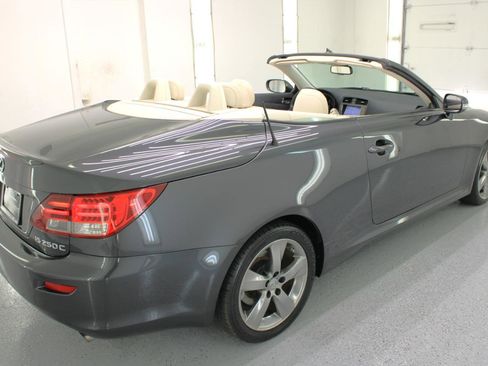 Used 2011 Lexus IS 250C image 10