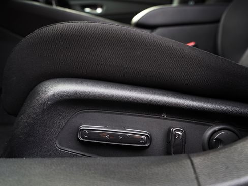 Used 2024 Honda Accord Sport image 39