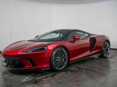 Used 2023 McLaren GT image 4