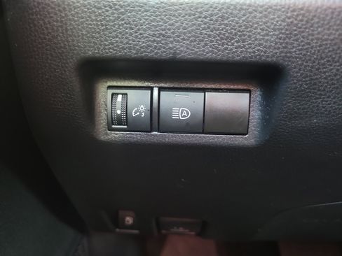 Used 2024 Toyota RAV4 XLE image 19